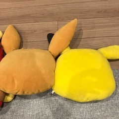 キャラクターぬいぐるみ　抱き枕　アンパンマン　ピカチュウ  イーブイの画像