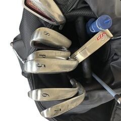 レディースゴルフクラブ、バックのセットの画像