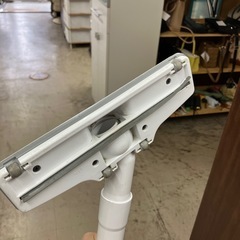 ロ2510-109 マキタ CL108FD 充電式クリーナー バッテリー使用量不明 中古 通電確認済み　の画像