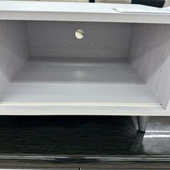 ★リユースのサカイ高崎店★TJ12973  テレビ台 白 H33×D40×W90 クリーニング済みの画像
