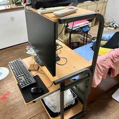 PC用　デスクの画像