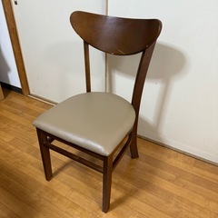 ダイニングテーブルセット　保護マット付きの画像