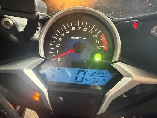 ★支払総額14.5万円★定休日なし！いつでも現車確認可能です！ ホンダ CBR250 トリコロール MC41 人気のCBR250！ 激安250MT！ リアボックス、リアキャリア付き！ カスタムベースに♪