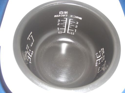 （2025.11.11　お買い上げありがとうございます）パナソニック　IH炊飯器３合　２０２１年製　SR-KT060　白　高く買取るゾウ八幡東店