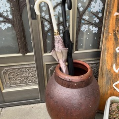 花瓶　　傘立ての画像