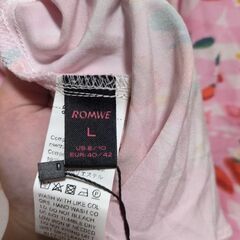 ロリータ　ワンピース　いちご柄の画像