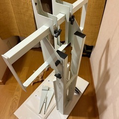 壁掛けテレビの画像