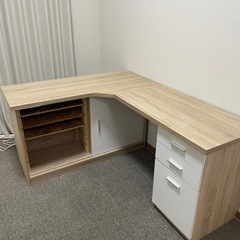 デスク&チェアの画像