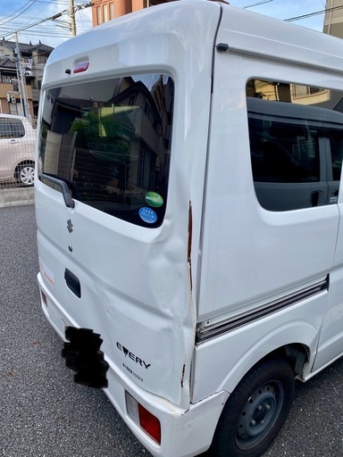 外装売り　エブリィ DA17V 白　バックドア　キズ有外装
