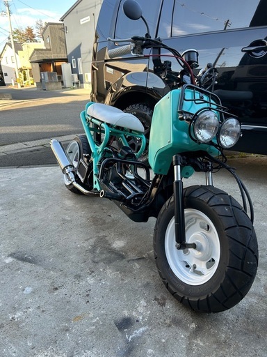 在庫処分！実働！ホンダ　ズーマー　フルカスタム　動画あり　太足　ロンホイ