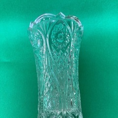 ガラスの花瓶
の画像
