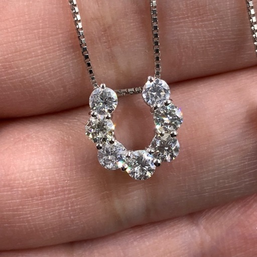 pt900 pt850 ダイヤ付ネックレス　馬蹄　4.1g 1.05ct 約45cm