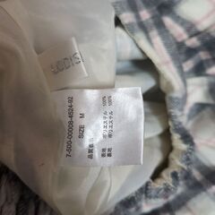 ロディスポット　スカート　白ピンクの画像