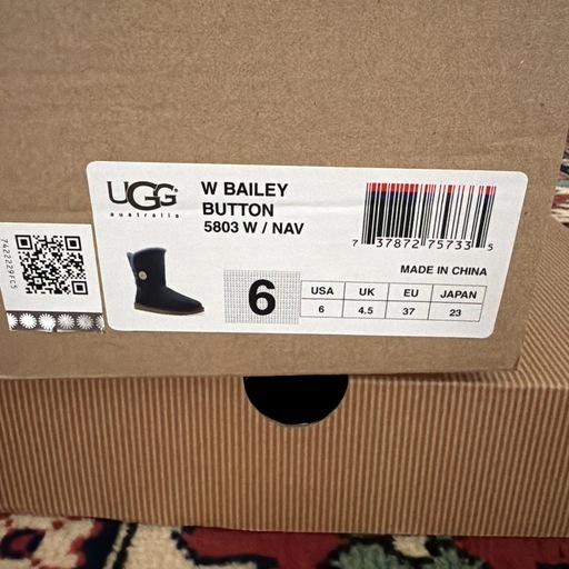 UGG W Bailey Button 5803 ネイビー 6