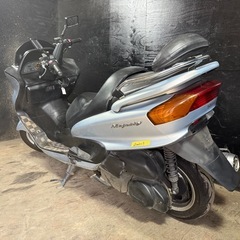 ★支払総額5.2万円★定休日なし！いつでも現車確認可能です！ ヤマハ マジェスティ250 シルバー SG03J 人気のマジェスティ！ 激安ビッグ！ バックレスト！ カスタムベースに♪の画像