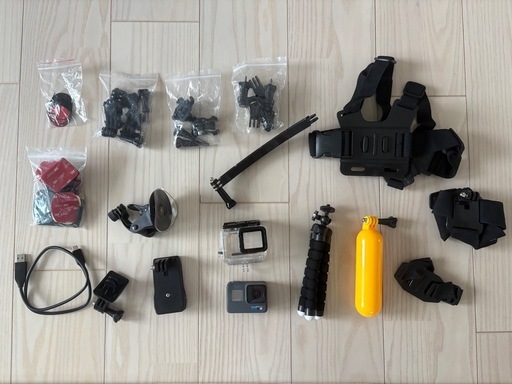 GoPro HERO5 本体＋アクセサリーまとめ売り（豊中市）