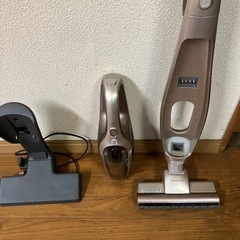 【ジャンク】コードレス掃除機の画像