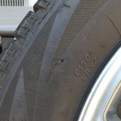 ブリヂストン　スタッドレスタイヤ　BLIZZAK  VRX  ★155/65R14 ホイール付き　４本セット　中古の画像