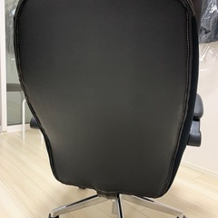 オフィスチェアの画像