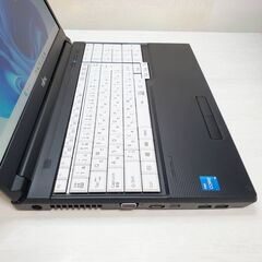 2022年製 ノートパソコン 富士通 LIFEBOOK A5511/HX Core i5-1135G7 8GB SSD 256GB 【高年式・高性能・保証あり・全国発送】の画像