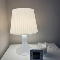 IKEAのランプの画像