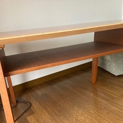 ダイニングテーブルの画像