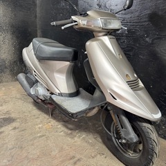 ★支払い総額5.8万円★関東圏内即日配送可能！スズキ　アドレスv100 CE11A 人気のv100！2ストのためオイル継ぎ足しでOk！Ok！の画像