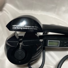 自動カール機能付きカールヘアアイロン ブラックの画像