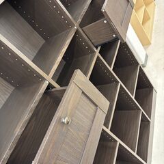 リユースのサカイ栃木店★ジモティ割あり★  本棚 ダークブラウン W113.5×D31×H189 クリーニング済み TC10933の画像