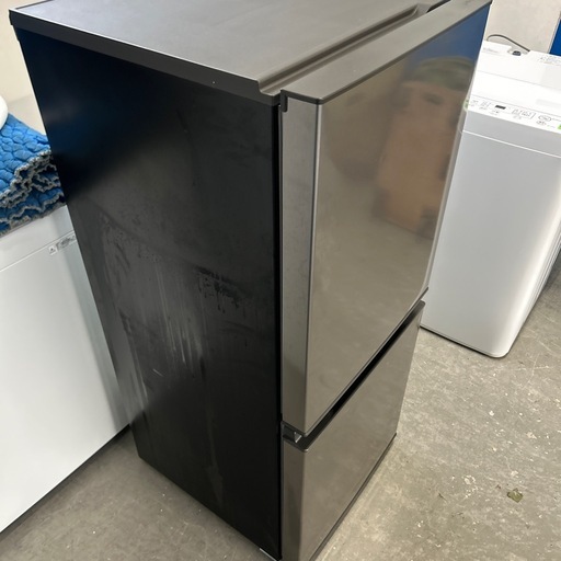 お買得☆美品☆2023年製☆AQUA☆2ドア☆135L☆シルバー色☆激安冷蔵庫☆