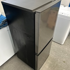 お買得☆美品☆2023年製☆AQUA☆2ドア☆135L☆シルバー色☆激安冷蔵庫☆の画像