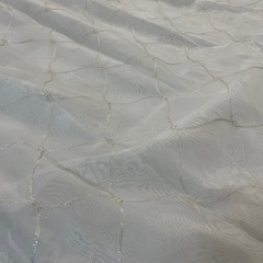 レースカーテンの画像