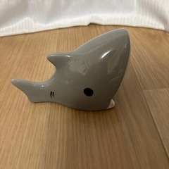 【新品未使用品】小動物用陶器ハウス　サメ型の画像