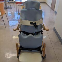 小児用木製介助用車椅子（033）の画像