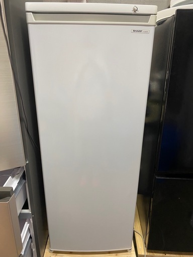 冷凍庫　シャープ　SHARP 167L 2017年製　FJ-HS17X-W