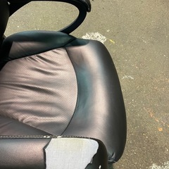 ゲーミングチェアの画像