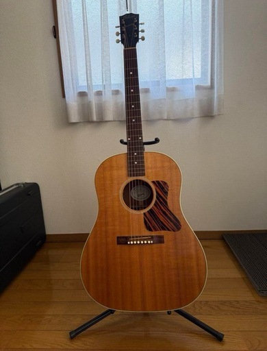 Gibson J-35 アコースティックギター