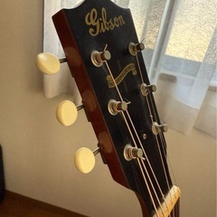 Gibson J-35 アコースティックギターの画像