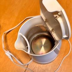 ティファール電気ケトルの画像