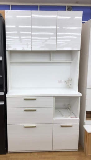 【ドリーム川西店御来店限定】☆ジモティー見たよ♪割引☆ ニトリ ニトリ　3枚扉オープンボード ホワイト クリーニング済み 【99560000022859】