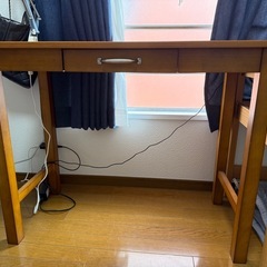 直接引き取り 不二貿易 木製ブラウンデスク 引き出し付きの画像