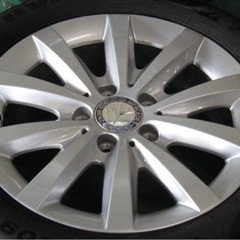 メルセデスベンツ　W246　Bクラス　B180純正　ホイール　タイヤの画像