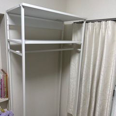 3.4日来れる方3000円‼️ハンガーラック IKEA ホワイト の画像
