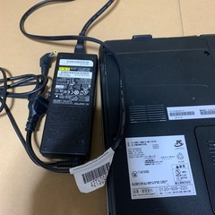 ノートパソコン　FMV-BIBLO NF/G70の画像