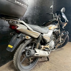★支払い総額8.8万円★買取強化中！査定無料♪ヤマハ YBR125 エンジンガード！ビキニカウル付き！LEDヘッドライト！！の画像
