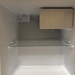 ハイセンス 【右開き】45L 1ドア冷蔵庫 シルバー HR-A45Sの画像