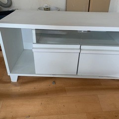 テレビ台の画像