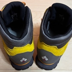 【新品未使用】mont-bell トレッキングシューズ25.5cmの画像