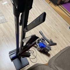 ダイソンコードレス掃除機　２台セットの画像