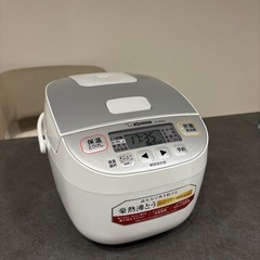 象印　3合炊き炊飯器　の画像